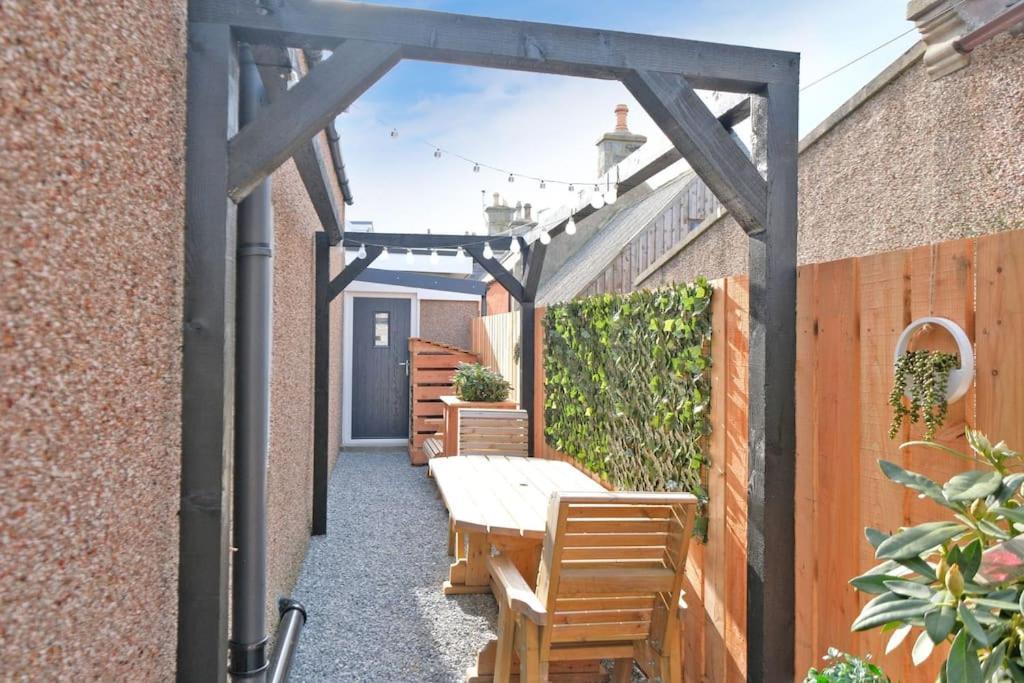 Portknockie Cliff Top Cottage With Sea Views מראה חיצוני תמונה